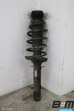 Veerpoot voorzijde kan L en R VW New Beetle 1J0413031DQ, Gebruikt