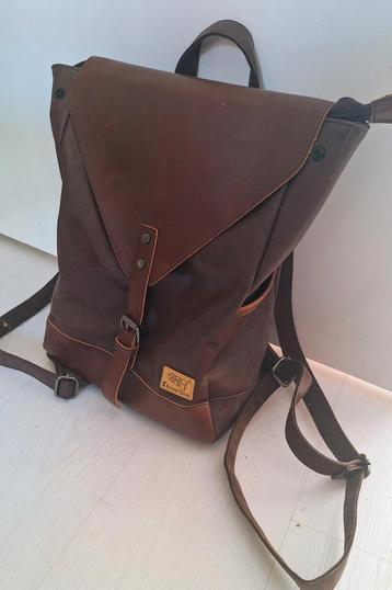 Rugtas donker cognac/bruin - vintage/retro beschikbaar voor biedingen