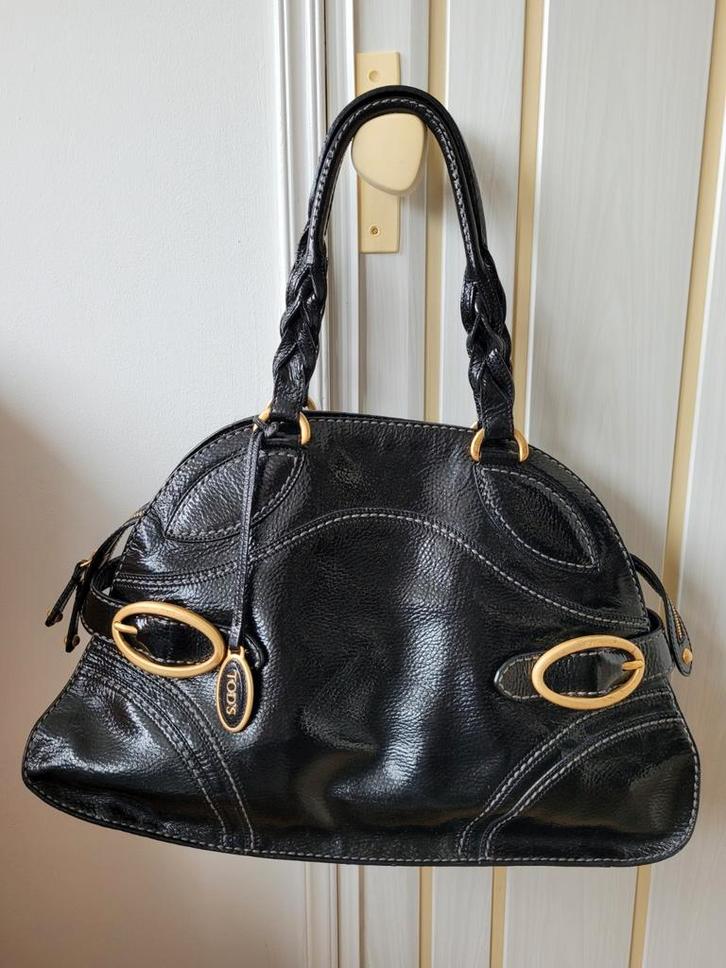 TOD'S lakleren tas zwart, Sieraden, Tassen en Uiterlijk, Tassen | Damestassen, Zo goed als nieuw, Handtas, Zwart, Ophalen of Verzenden