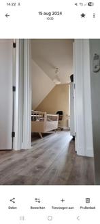 Vintage Ledikantje - kleur oatmeal, Ophalen, Zo goed als nieuw, Ledikant