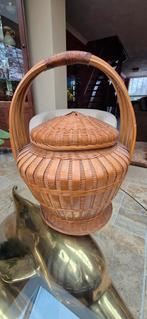 Vintage rieten mand met deksel - Landelijke decoratie, Gebruikt, Mand, Rond, Ophalen of Verzenden