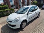 Renault Clio 1.2 16V 55KW 3-DRS 2009 Wit, Auto's, Renault, Voorwielaandrijving, 74 pk, Zwart, 4 cilinders