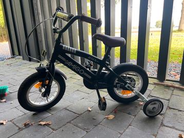 In zeer goede staat. Amigo 12 inch BMX beschikbaar voor biedingen