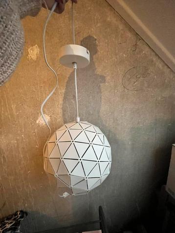 Lamp beschikbaar voor biedingen