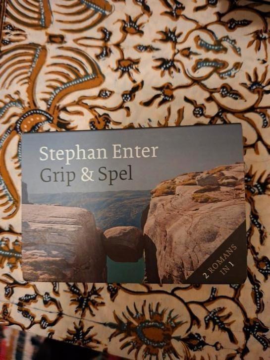 Stephan Enter - Grip + Spel, Boeken, Literatuur, Zo goed als nieuw, Ophalen of Verzenden