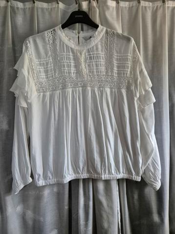 Witte blouse van Summum  beschikbaar voor biedingen