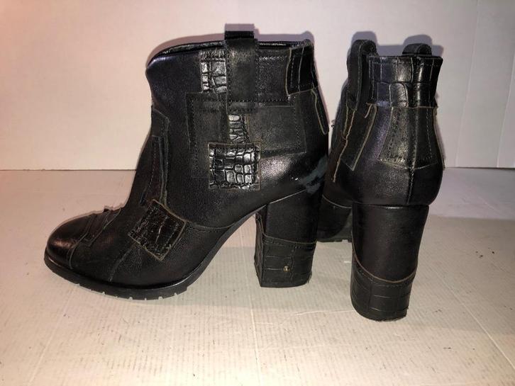 FORNARINA zwarte geheel leren enkel laarzen maat 36, Kleding | Dames, Schoenen, Gedragen, Lage of Enkellaarzen, Zwart, Ophalen of Verzenden
