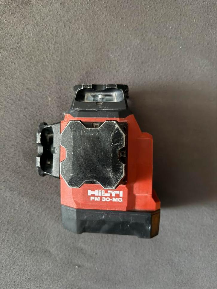 Hilti PM 30-MG multilijnlaser, Doe-het-zelf en Verbouw, Meetapparatuur, Gebruikt, Licht, Ophalen of Verzenden