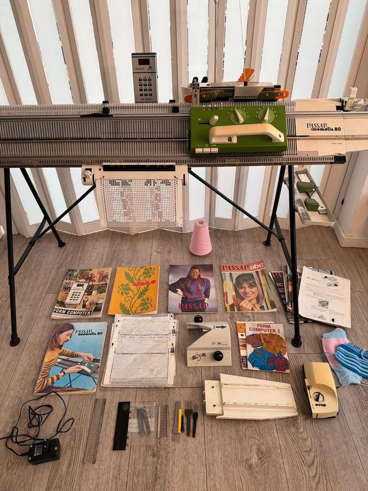 Breimachine passap DUOMATIC 80, Hobby en Vrije tijd, Breien en Haken, Breien, Machine, Ophalen