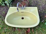 Groene retro wasbak met kraan, Huis en Inrichting, Ophalen, Gebruikt, 50 tot 100 cm, Minder dan 100 cm