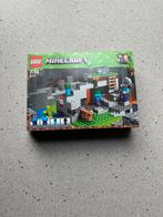 LEGO Minecraft 21141 De Zombie Grot, Ophalen of Verzenden, Zo goed als nieuw, Complete set, Lego