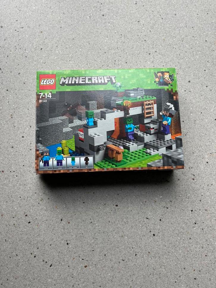 LEGO Minecraft 21141 De Zombie Grot, Kinderen en Baby's, Speelgoed | Duplo en Lego, Zo goed als nieuw, Lego, Complete set, Ophalen of Verzenden