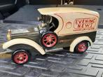 Houten antieke auto, Antiek en Kunst, Antiek | Speelgoed, Ophalen of Verzenden