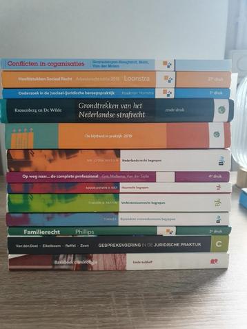 Studieboeken SJD (sociaal juridische dienstverlening) beschikbaar voor biedingen