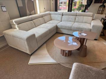 Hoekbank L-255x255 Creme Ribstof Direct/Leverbaar E-7132 beschikbaar voor biedingen