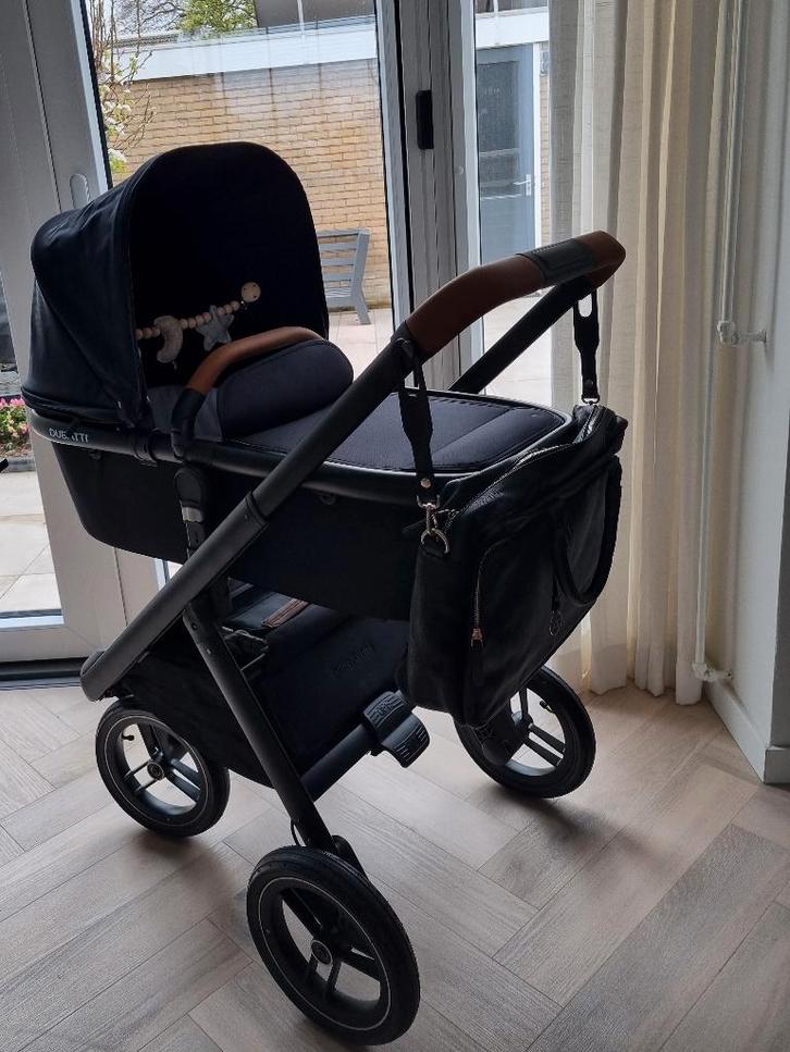 dubatti one kinderwagen, Kinderen en Baby's, Kinderwagens en Combinaties, Gebruikt, Kinderwagen, Overige merken, Luchtbanden, Met reiswieg