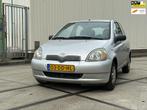 Toyota Yaris 1.0-16V VVT-i Sol 3drs Airco Nieuwe APK NAP, Gebruikt, 4 cilinders, 400 kg, 68 pk