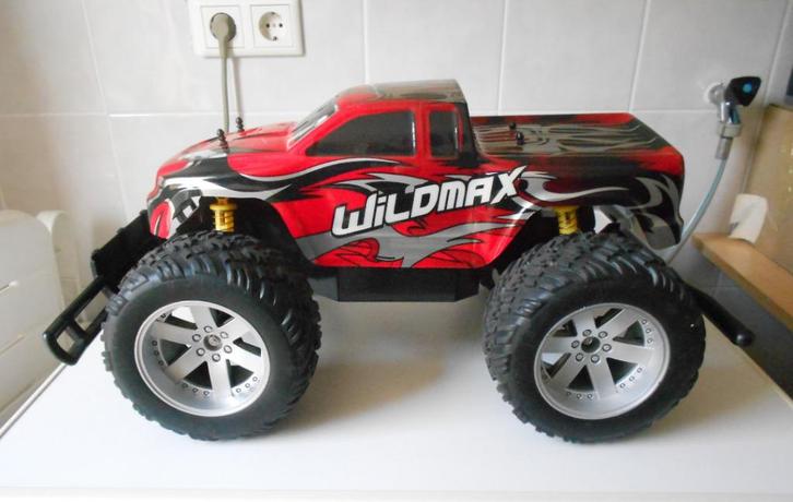 Wildmax XQ of Road  Pick-up / RC Monstertruck schaal 1:10 ., Hobby en Vrije tijd, Modelbouw | Radiografisch | Auto's, Gebruikt