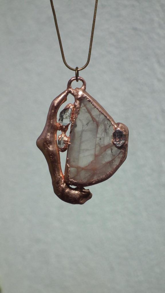Electroformed koperen Golden Healer red hanger, Verzamelen, Mineralen en Fossielen, Mineraal, Verzenden