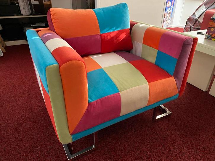 Kleurrijke Kinderfauteuil - Nieuw!, Huis en Inrichting, Fauteuils, Nieuw, Stof, 75 tot 100 cm, Ophalen