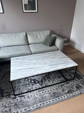 Marmeren salontafel - in UITSTEKENDE staat beschikbaar voor biedingen