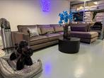 ACTIE Luxe Velvet Hoekbank King 400x220cm Bluvel Brown NIEUW, Huis en Inrichting, Banken | Bankstellen, Oosterbaan, Info@oosterbaanwonen.nl
