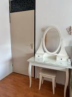 Kaptafel Ikea  met spiegel en krukje, Huis en Inrichting, Tafels | Kaptafels, Ophalen, Gebruikt, 100 tot 150 cm, 50 tot 100 cm