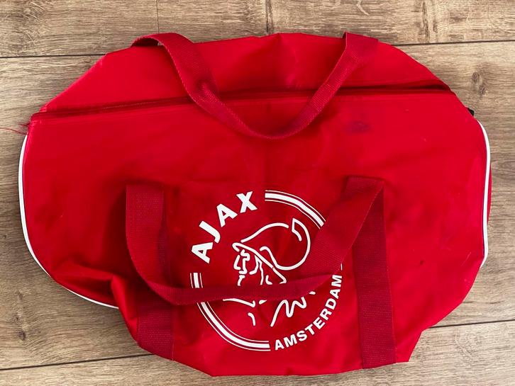 Ajax Artikelen zoals Sporttas, Spiegel, Muts, Tas & Stickers, Verzamelen, Sportartikelen en Voetbal, Zo goed als nieuw, Overige typen