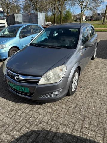 Opel Astra 1.9 CDTi Business beschikbaar voor biedingen