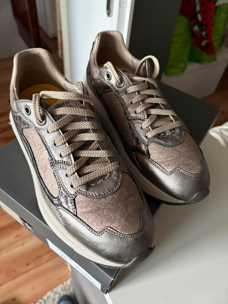 Xsensible Next Generation Maat 42, Kleding | Dames, Schoenen, Zo goed als nieuw, Sneakers of Gympen, Grijs, Ophalen of Verzenden