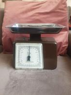 Vintage keukenweegschaal uit de jaren 70 van Stube. Bruin., Witgoed en Apparatuur, Weegschalen, Minder dan 10 kg, Keukenweegschaal