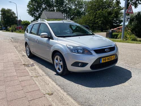 Ford Focus 1.6 16V 100PK BJ 2010 Grijs 150099 KM NAP, Auto's, Ford, Particulier, Focus, ABS, Airbags, Airconditioning, Boordcomputer