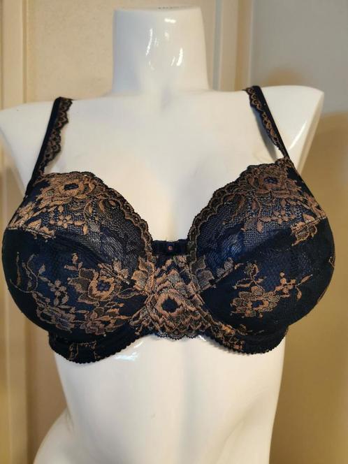 Nieuw prima donna bh neroli
Full cup 75d Balconet 85c 75e, Kleding | Dames, Ondergoed en Lingerie, BH, Blauw, Ophalen of Verzenden