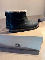 Shabbies Laarsjes Zwart Gevoerd Maat 39, Kleding | Dames, Schoenen, Ophalen of Verzenden, Zo goed als nieuw, Zwart, Lage of Enkellaarzen