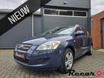 Kia Ceed - 1.6 X-tra ISG/Airco/trekhaak/ZeerMooi, Auto's, Voorwielaandrijving, Gebruikt, 1591 cc, 4 cilinders