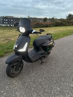 Prachtige matzwarte GTS Palermo E5 45km scooter, Fietsen en Brommers, Ophalen, Gts, Maximaal 45 km/u, Zo goed als nieuw