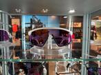 Oakly BXTR zonnebril prizm road, Zonnebril, Eduard van Beinumstraat 24 1077DG Amsterdam, Wit, Luxottica