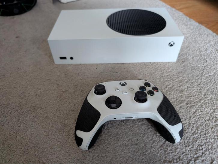 Xbox Series one s 500gb, Spelcomputers en Games, Spelcomputers | Xbox Series X en S, Zo goed als nieuw, Ophalen