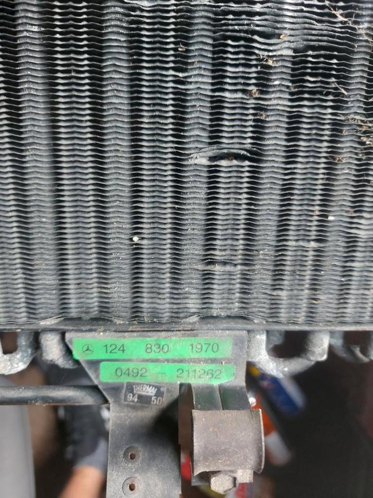 Mercedes W124  airco-condensor, Auto-onderdelen, Airco en Verwarming, Nieuw, Ophalen of Verzenden