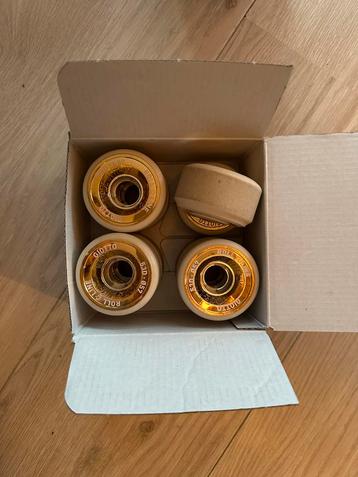 Roller skate wheels beschikbaar voor biedingen