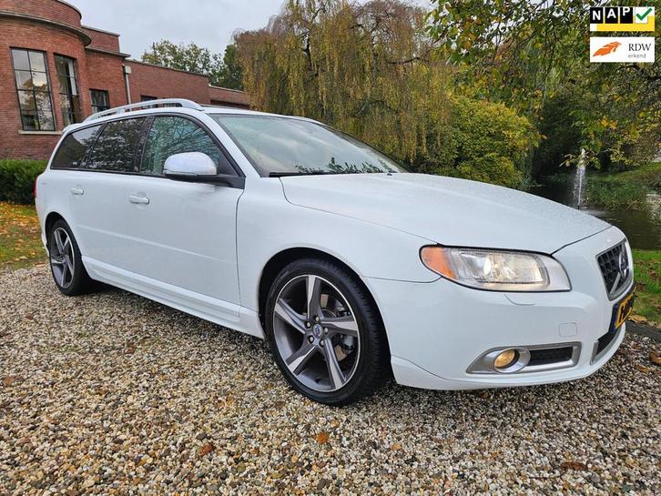 Volvo V70 1.6 T4 R-Edition XENON/leer/DAK/trekhaak, Auto's, Volvo, Bedrijf, Te koop, V70, ABS, Airbags, Airconditioning, Bluetooth