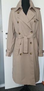 Burberry beige Kensington trenchcoat maat 42 (38/40), Kleding | Dames, Maat 38/40 (M), Verzenden, Beige, Zo goed als nieuw