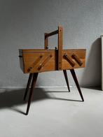 Vintage naaibox, fourniturenkastje, antiek, brocante, Hobby en Vrije tijd, Naaien en Fournituren, Ophalen, Gebruikt, -, -
