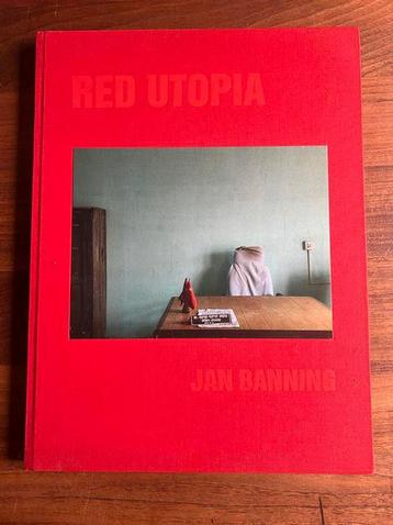 Jan Banning - Red Utopia Fotoboek beschikbaar voor biedingen