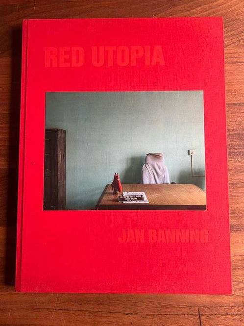 Jan Banning - Red Utopia Fotoboek, Boeken, Kunst en Cultuur | Fotografie en Design, Zo goed als nieuw, Fotografie algemeen, Ophalen of Verzenden