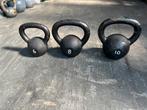 Gietijzeren kettlebells 6-8 en 10 kg kettlebel gewichten, Sport en Fitness, Fitnessmaterialen, Ophalen, Gebruikt, Gewichten, Kettlebells