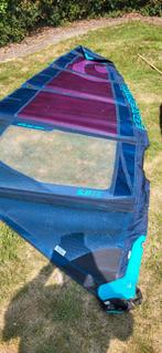 Neilpryde  5.0 carbon gieken gunsails  5.0. 5.7  7.9, Watersport en Boten, Windsurfen, Ophalen of Verzenden, Zo goed als nieuw
