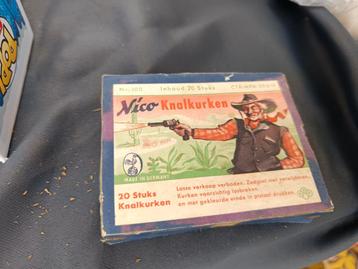 Antieke Nico Knalkurken 20 stuks per doos beschikbaar voor biedingen