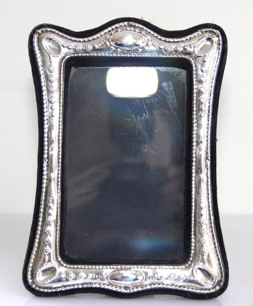 Schitterende Engelse Sterling Zilver Fotolijst 18 x 13, Antiek en Kunst, Antiek | Goud en Zilver, Zilver, Verzenden