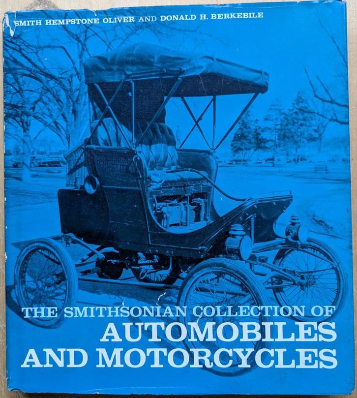 Smithsonian Collection of Automobiles and Motorcycles, Boeken, Auto's | Boeken, Gelezen, Overige merken, Ophalen of Verzenden